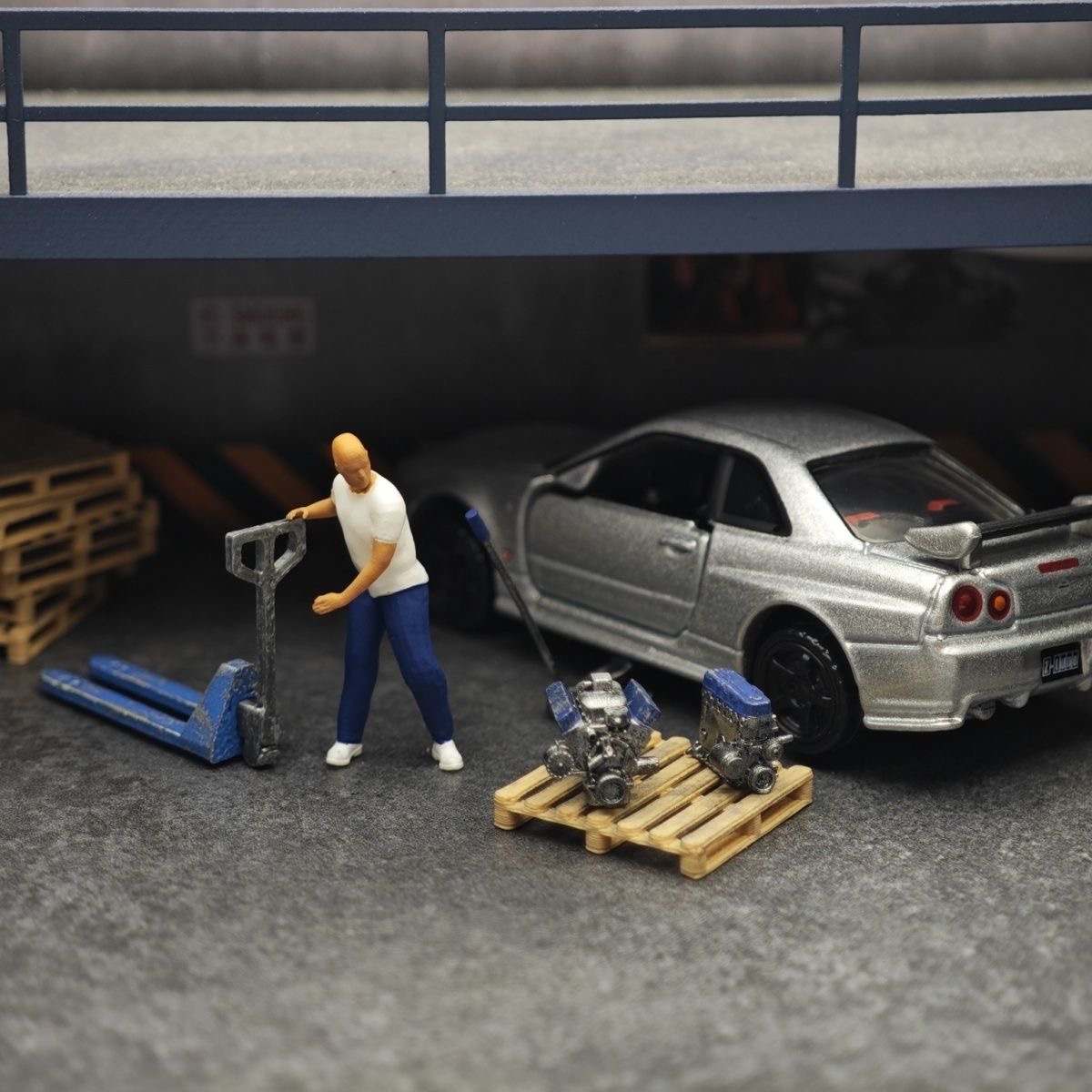 1:64 Car Model Repair Shop Sce - Car Jack review and price